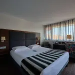 Kyriad Bordeaux - Aéroport 3*