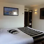 Kyriad Bordeaux - Aéroport Hotel Mérignac