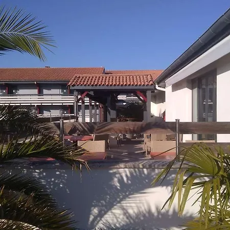Otel Kyriad Bordeaux - Aeroport Mérignac