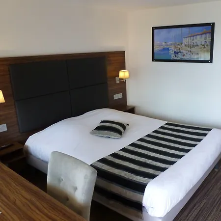 Kyriad Bordeaux - Aeroport 3* Mérignac