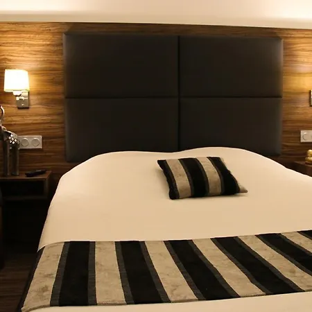 Kyriad Bordeaux - Aeroport Hotel