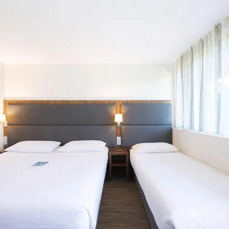 מלון Kyriad Bordeaux - Aeroport Mérignac