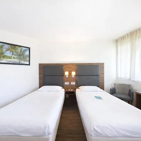 Hotell Kyriad Bordeaux - Aeroport