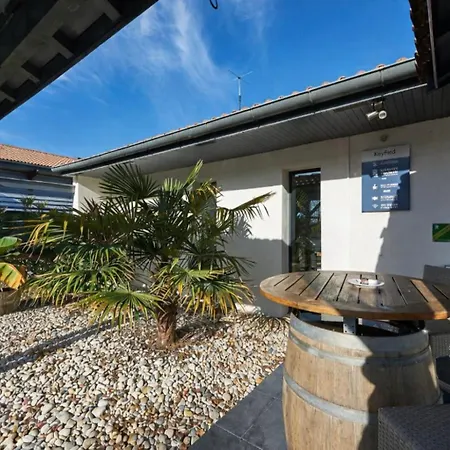 Hotell Kyriad Bordeaux - Aeroport Mérignac