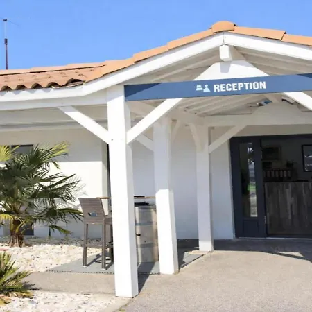 Kyriad Bordeaux - Aeroport Hotell