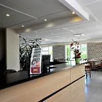 Otel Kyriad Bordeaux - Aeroport 3*