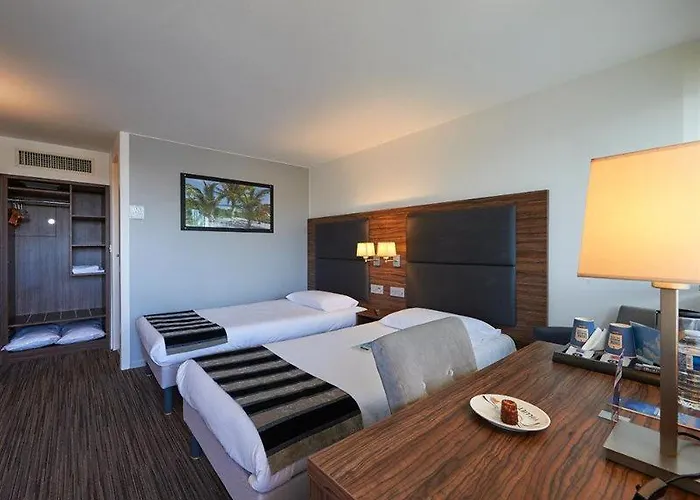 מלון Kyriad Bordeaux - Aeroport Mérignac