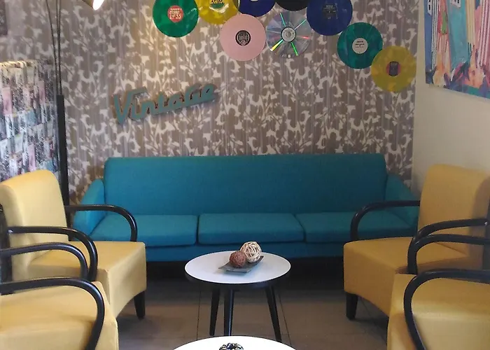 Kyriad Bordeaux - Aeroport מלון