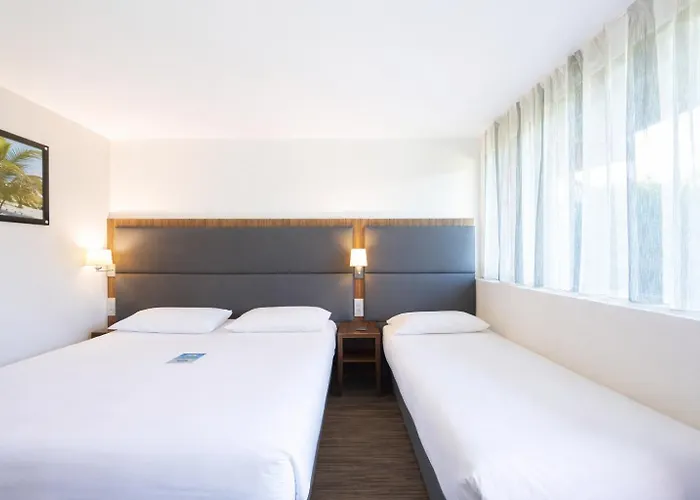 מלון Kyriad Bordeaux - Aeroport Mérignac